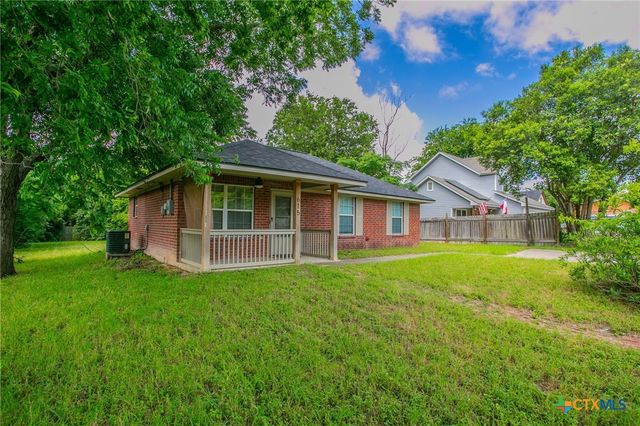 615 E 9th Avenue, Belton, TX 76513