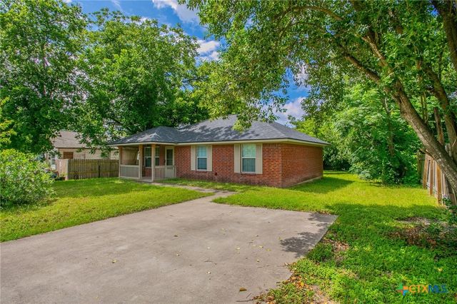 615 E 9th Avenue, Belton, TX 76513