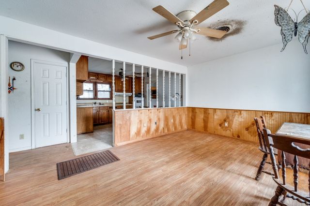 932 Moss Street, Gainesville, TX 76240