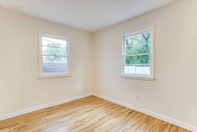 1238 N Derby Ave, Derby, KS 67037