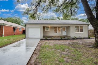 1238 N Derby Ave, Derby, KS 67037