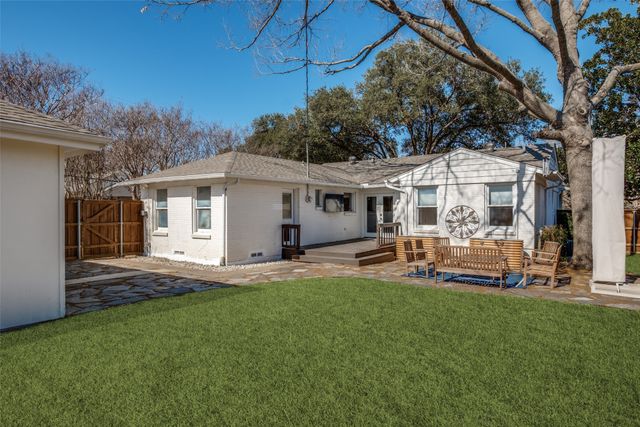 6202 Ravendale Lane, Dallas, TX 75214