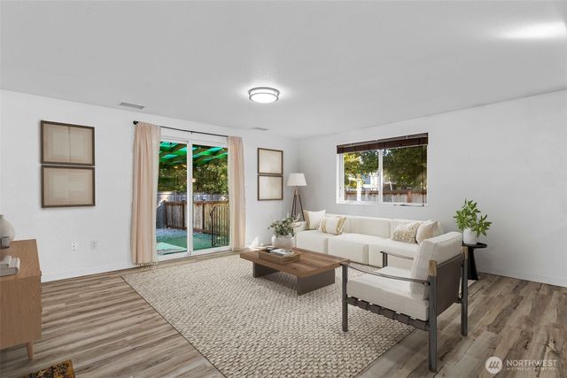 5901 N 37th Street, Tacoma, WA 98407