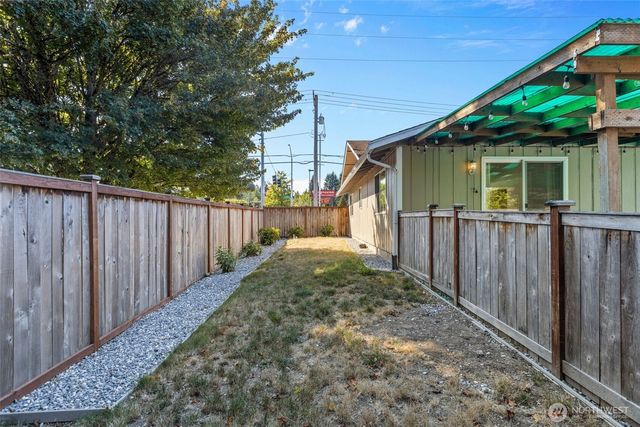 5901 N 37th Street, Tacoma, WA 98407