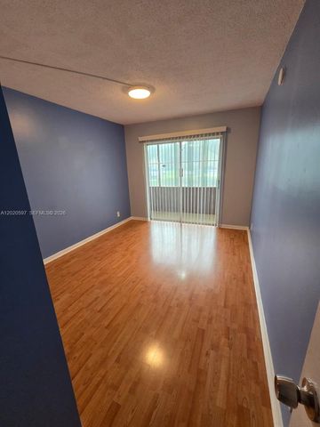 4133 NW 88th Ave 102, Coral Springs, FL 33065