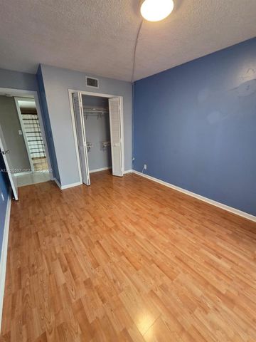 4133 NW 88th Ave 102, Coral Springs, FL 33065