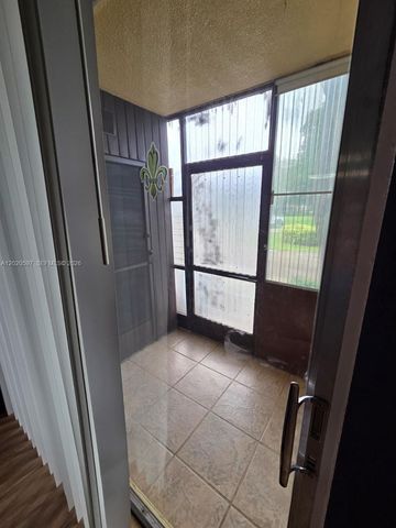 4133 NW 88th Ave 102, Coral Springs, FL 33065