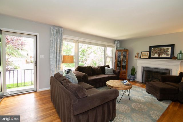 8411 MOREY LN, Alexandria, VA 22308