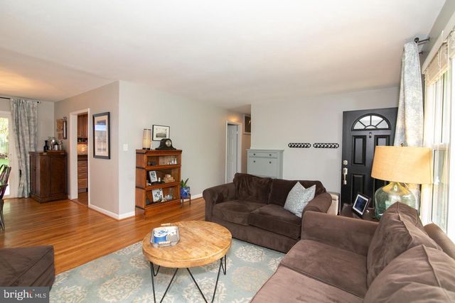 8411 MOREY LN, Alexandria, VA 22308