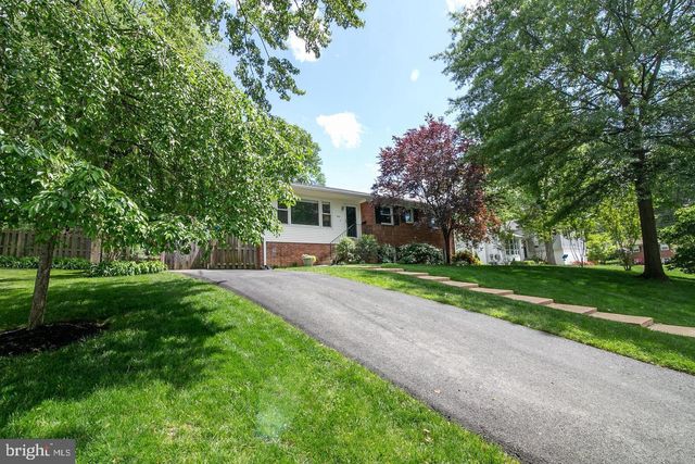 8411 MOREY LN, Alexandria, VA 22308