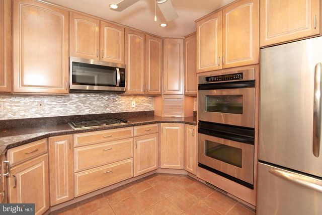 8411 MOREY LN, Alexandria, VA 22308