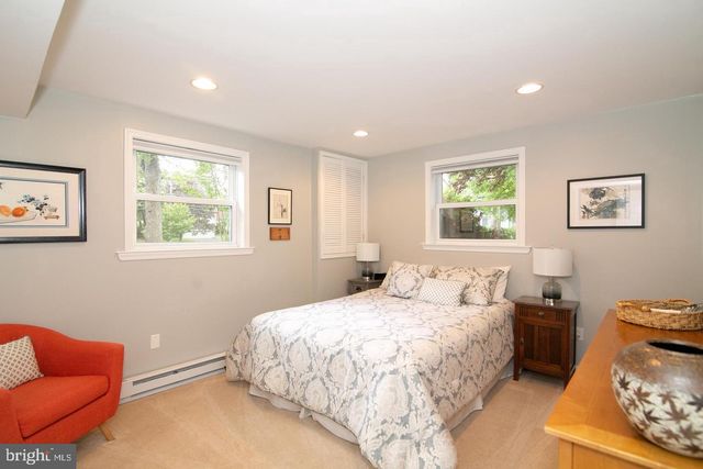 8411 MOREY LN, Alexandria, VA 22308