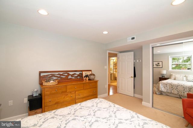 8411 MOREY LN, Alexandria, VA 22308