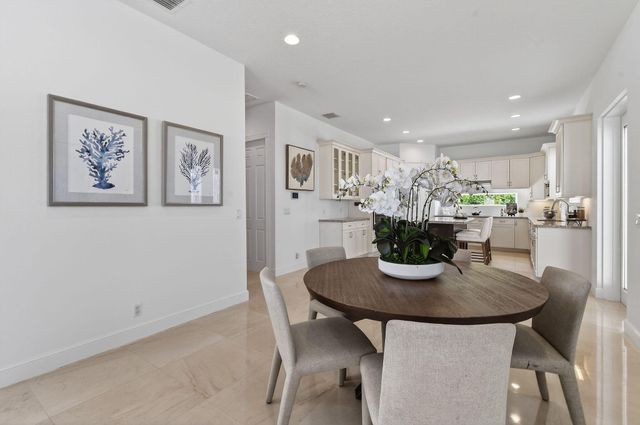 807 Xanadu Place, Jupiter, FL 33477