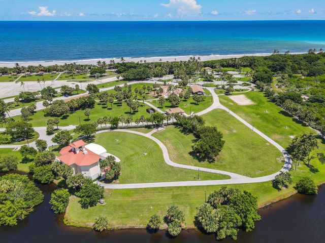 807 Xanadu Place, Jupiter, FL 33477