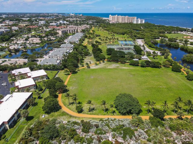 807 Xanadu Place, Jupiter, FL 33477