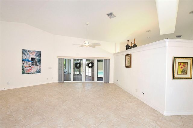 502 Cross Creek Circle, Sebastian, FL 32958