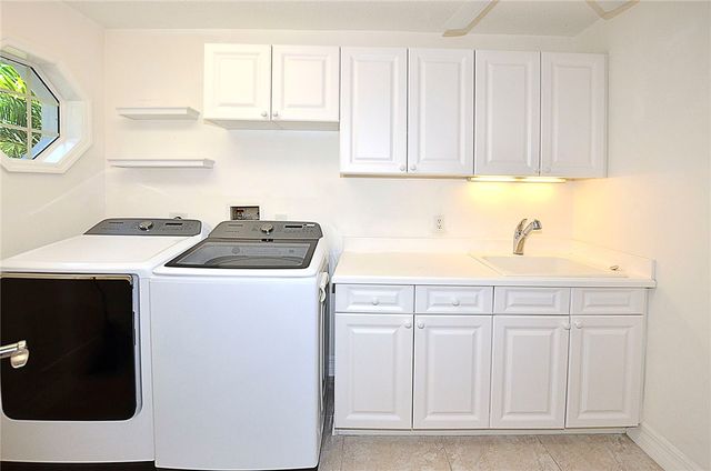 502 Cross Creek Circle, Sebastian, FL 32958