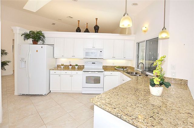 502 Cross Creek Circle, Sebastian, FL 32958