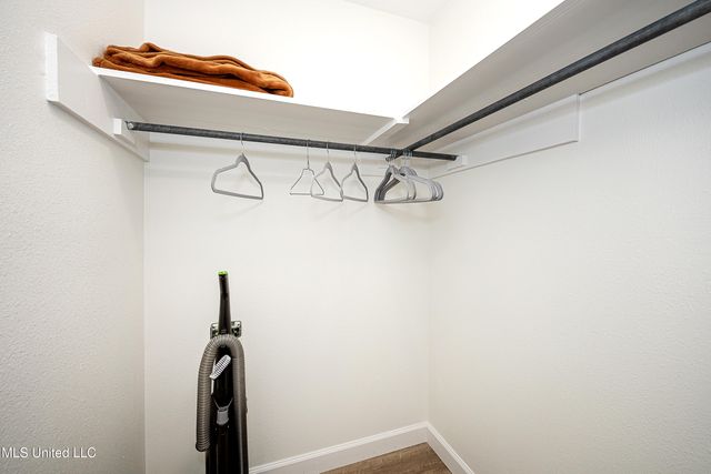 114 Ethel Circle, 8, Ocean Springs, MS 39564