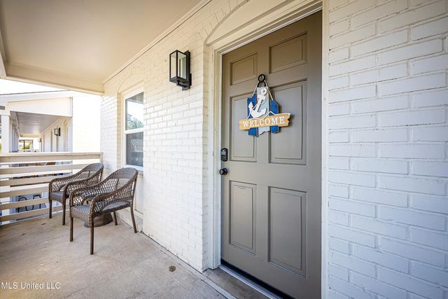 114 Ethel Circle, 8, Ocean Springs, MS 39564