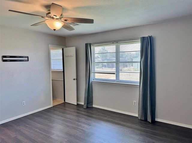 4820 SE Kincaid AVE, Lawton, OK 73501