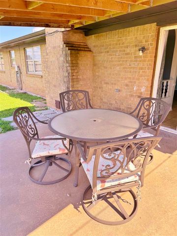 4820 SE Kincaid AVE, Lawton, OK 73501