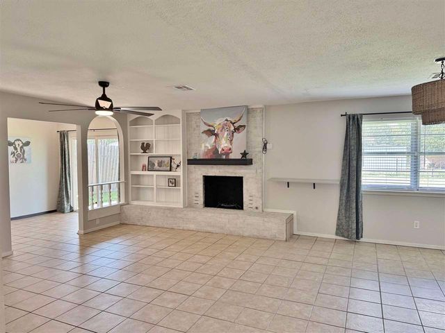 4820 SE Kincaid AVE, Lawton, OK 73501