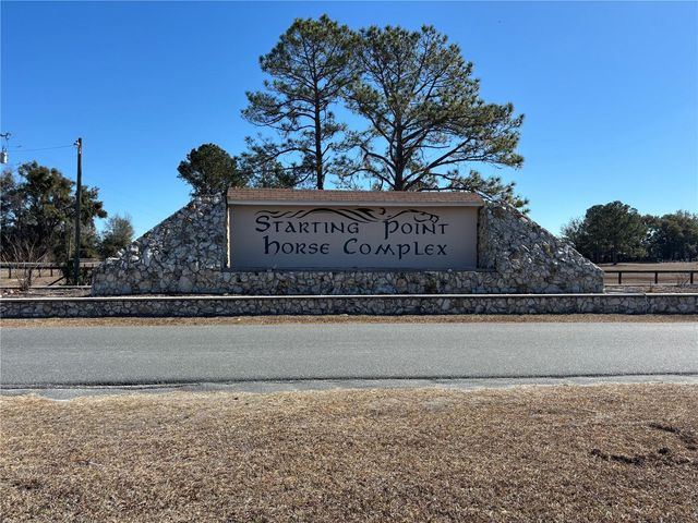 21051 SE 42ND STREET, Morriston, FL 32668