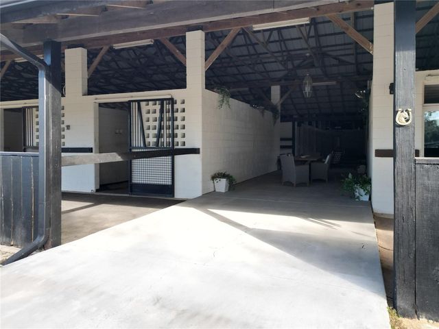 21051 SE 42ND STREET, Morriston, FL 32668