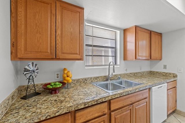 3921 Cambridge Street 2, Las Vegas, NV 89119