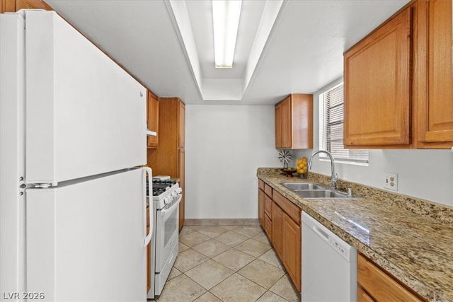 3921 Cambridge Street 2, Las Vegas, NV 89119