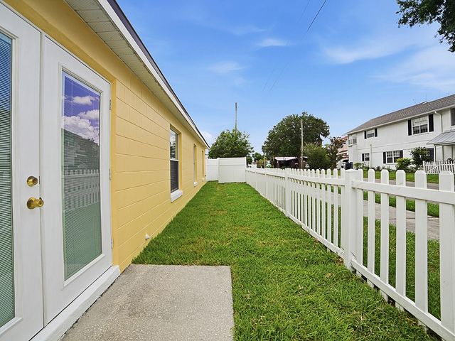 2741 S BROWN AVENUE, Orlando, FL 32806
