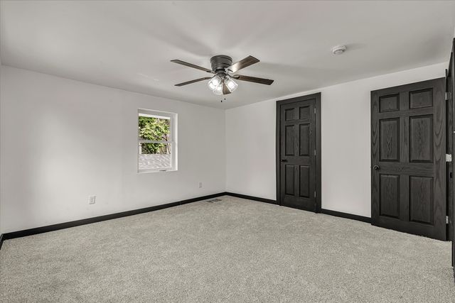 1111 Gaines Street, Davenport, IA 52804