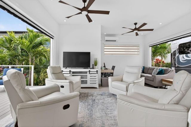 633 N Cortez Drive 633, Margate, FL 33068