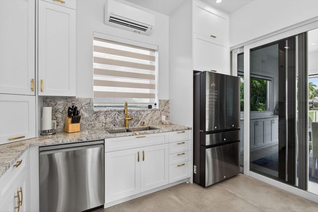 633 N Cortez Drive 633, Margate, FL 33068