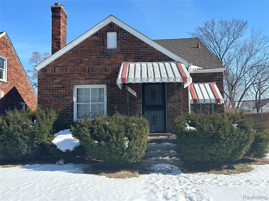 19332 Packard Street, Detroit, MI 48234