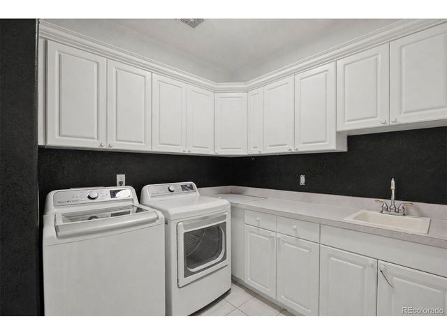 8377 Burning Tree Dr, Franktown, CO 80116
