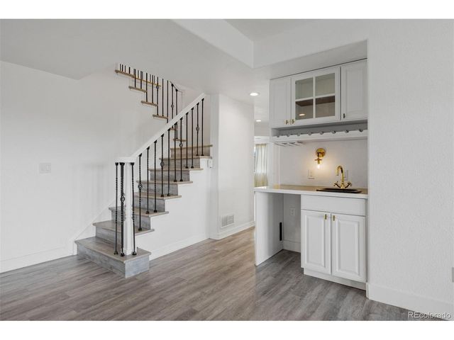 8377 Burning Tree Dr, Franktown, CO 80116