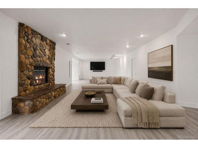 8377 Burning Tree Dr, Franktown, CO 80116