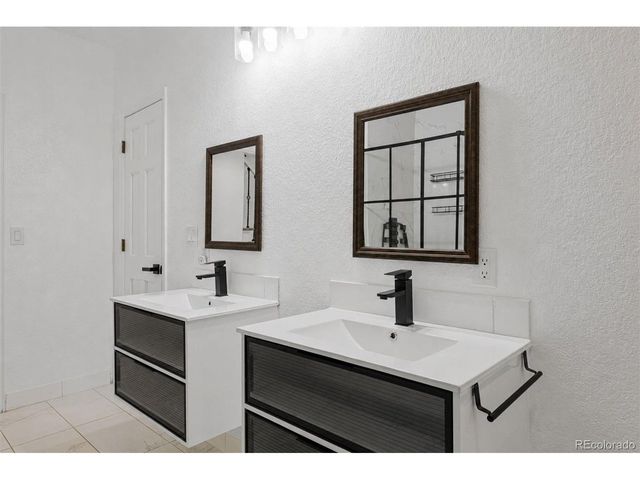 8377 Burning Tree Dr, Franktown, CO 80116