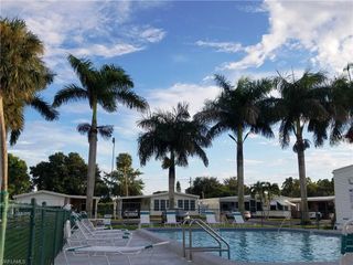27 Amethyst AVE # 27A, Naples, FL 34114
