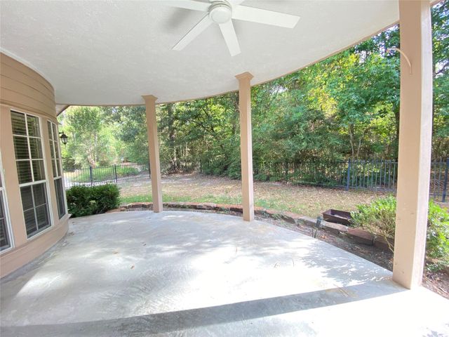 22416 Pebble Beach Way, Huntsville, TX 77320