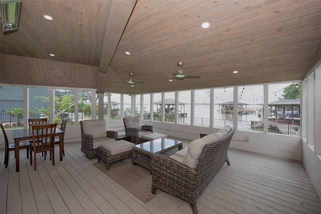 19839 White Dove Drive, Crosby, TX 77532