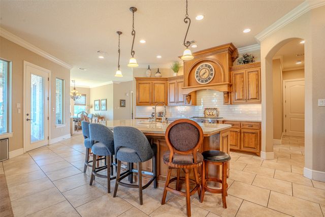 1903 Harbor Lakes Drive, Granbury, TX 76048