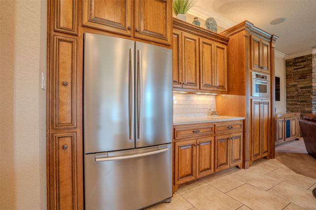 1903 Harbor Lakes Drive, Granbury, TX 76048