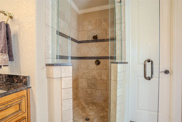 1903 Harbor Lakes Drive, Granbury, TX 76048
