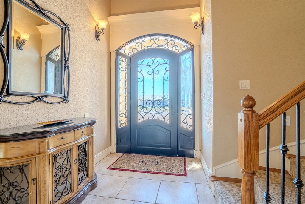 1903 Harbor Lakes Drive, Granbury, TX 76048 — photo 4