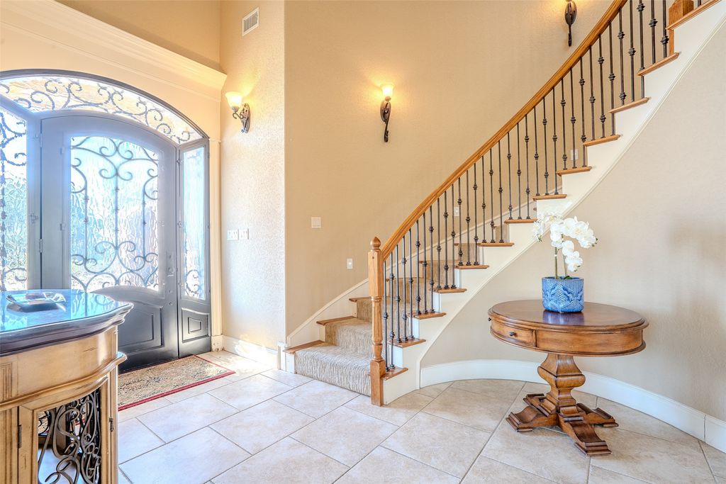 1903 Harbor Lakes Drive, Granbury, TX 76048 — photo 5