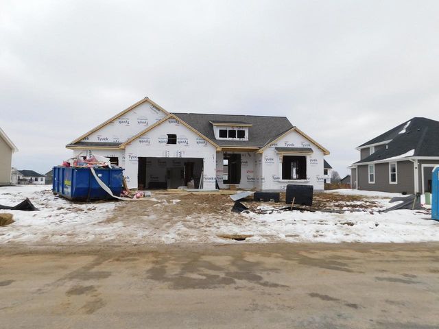 708 N Sparrow WAY, Grafton, WI 53024